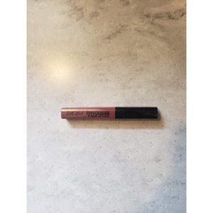 LA Girl Lip Mousse Velvet Liquid Lip Color Lipstick GLC782 Lowkey 0.2 oz New